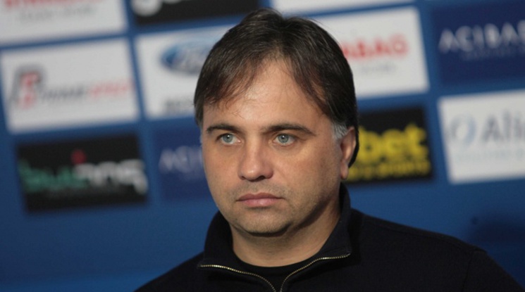 Митов: Всеки трябва да докаже, че има място в Левски