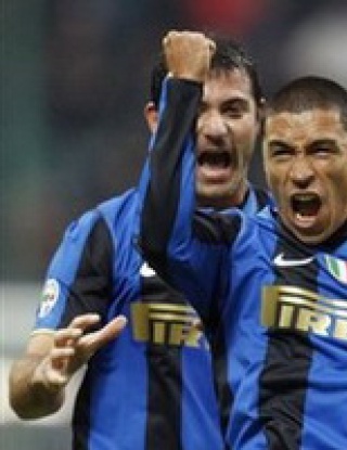 Интер дръпна с 6 точки в Италия след победа над Наполи