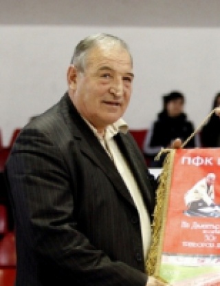 Димитър Пенев отпразнува 30 години треньорска кариера
