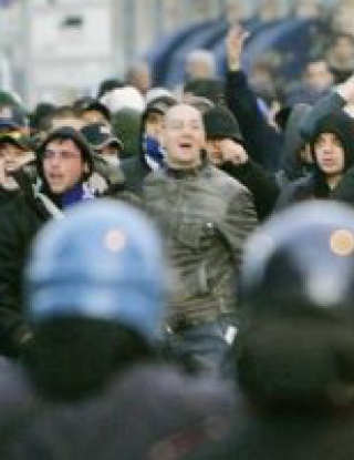 УЕФА иска повече полиция на финала в Рим