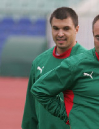 Валери Божинов готов за игра срещу Кипър