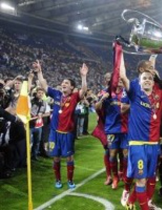 Барселона изравни Юнайтед по спечелени трофеи в турнира на богатите