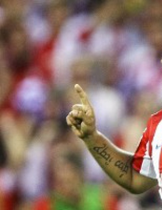 Атлетико Мадрид отказа да пусне Агуеро в Челси