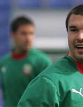 Валери Божинов е най-добрият играч на България за 2009-а