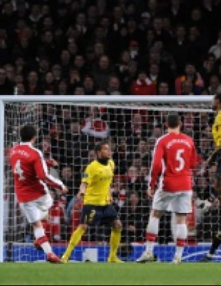 Арсенал върна два гола на Барса и запази интригата за реванша (видео)