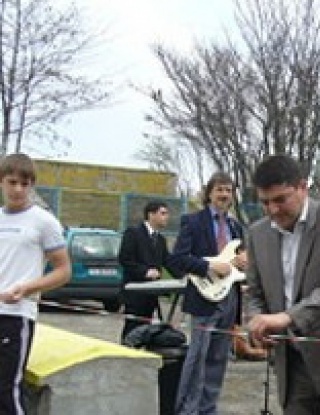 \"Еврофутбол\" откри спортна площадка в Димитровград