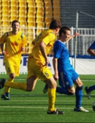 Юношите на Черноморец играят решителен мач за класиране на финал 