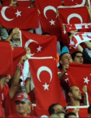 Над 30 хиляди турски фенове ще бъдат на мача Германия-Турция 