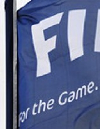 ФИФА отстрани временно двама заподозрени в корупция висши слижители