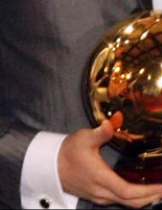 Гласувайте за \"Футболист на годината\" и спечелете награди!