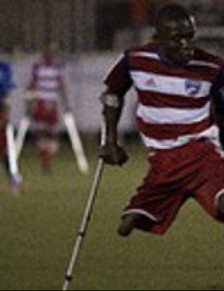 Жертвите от Хаити организираха футболен мач
