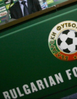 Разходка с лодка за наши рефери в Анталия