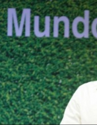 Роналдо сред организаторите на Мондиал 2014