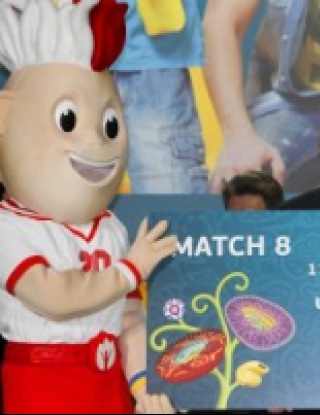 УЕФА стартира продажбата на билети за Евро 2012