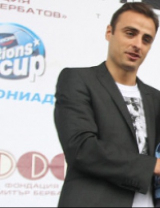 Бербатов: Има трудни моменти, но те ни правят по-силни