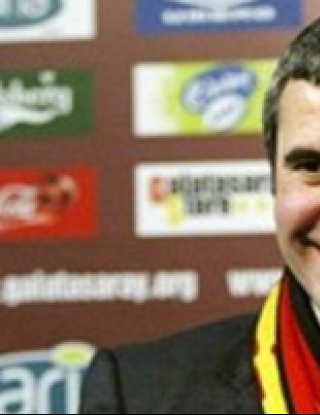 Румъния избра Хаджи за нов национален селекционер