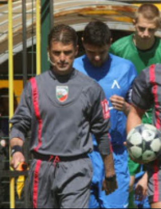 Ивайло Стоянов с най-много мачове в "А" група през сезона