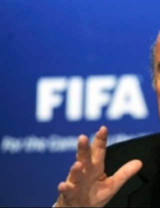 ФИФА премахва датите за контроли през февруари и август