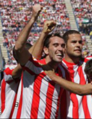 Атлетико и Еспаньол постигнаха домакински победи