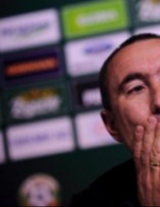 "Все още не съм треньор на Левски, поставил съм условията си"
