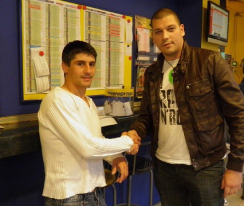 Двама софиянци допълниха групата за Евро 2012 на Еврофутбол