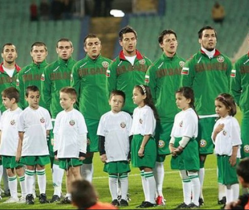 Националният отбор замина за Амстердам