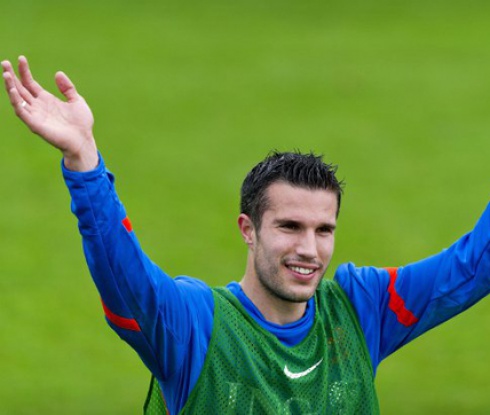 Ювентус дава екипа на Дел Пиеро на Ван Перси