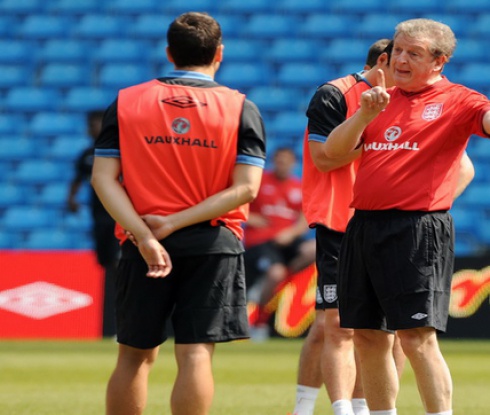 Главоболия пред Ходжсън, двама и половина титуляри под въпрос за Евро 2012