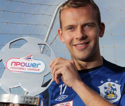 Нападател, вкарал 46 гола през миналия сезон, ще тормози България