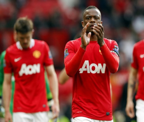 Ман Юнайтед уреди контрола с отбора на Анелка през юли