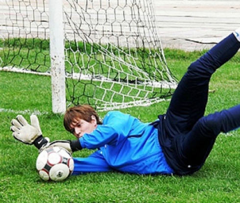 Шампионите подписаха с национал на България