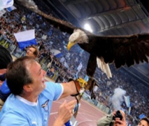 Владимир Петкович пое Лацио