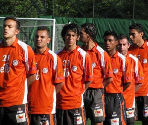 Искан от Левски и ЦСКА
подписа за 5 години
с Анортозис