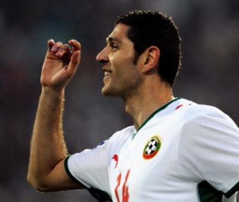 Анортозис иска да привлече български национал