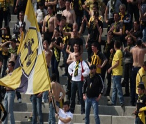 Миньор с лагери в Смолян и Банско