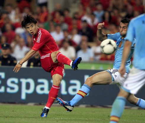 Ла Фурия загря за Евро 2012 с минимална победа над Китай (видео)