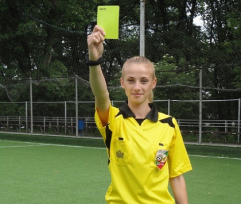 БНТ взе съдийка в екипа си за Евро 2012