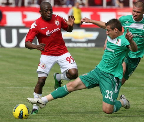 100 000 евро делят Бодуров от Партизан