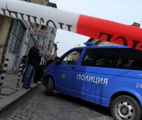 Задържаните за убийството на Динов остават в ареста