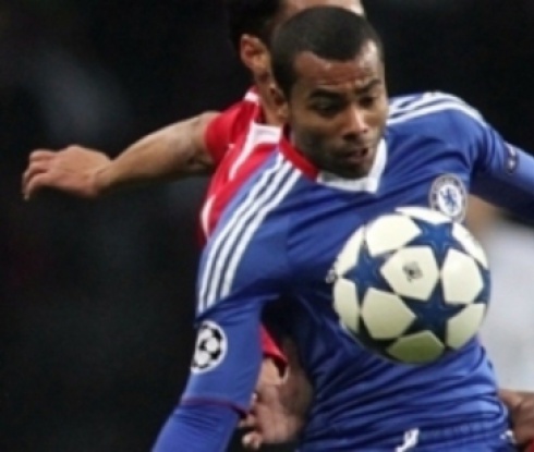 Започна разследване за расизъм срещу Ашли Коул