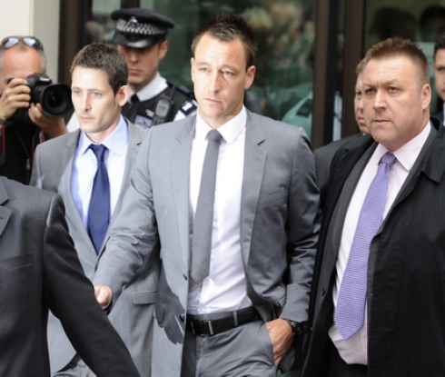 ФА започва свое разследване срещу Джон Тери