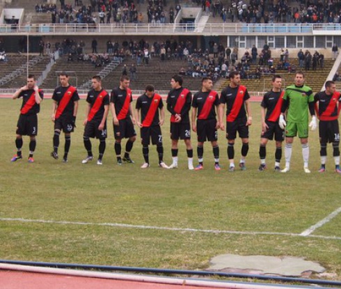 Локо Пловдив се представя в петък на стадион "Пловдив"