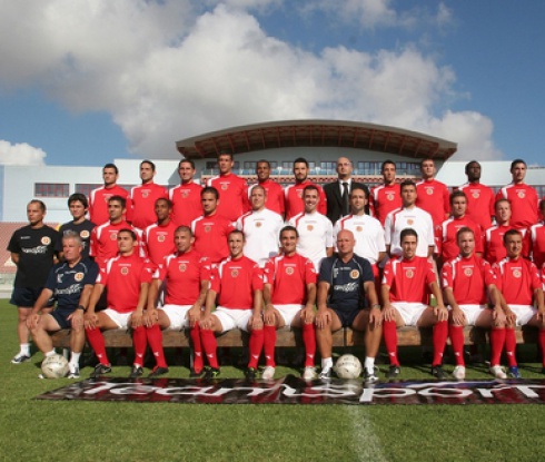 Футболисти с различни професии ще ритат за Малта срещу България