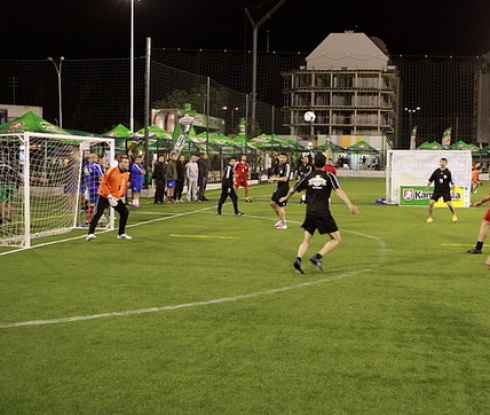 Kamenitza Фен Купа 2013 между плажа в Бургас и Копакабана