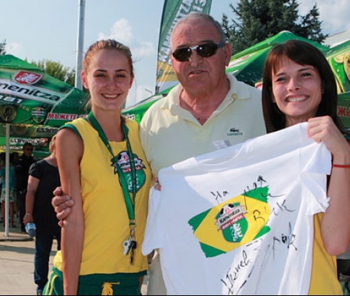 Монтана посрещна Пенев и бразилски емоции на Фен Купа 2013