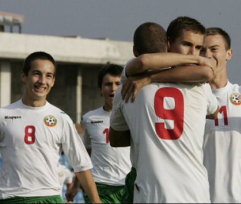 България (U17) замина за турнир в Румъния 