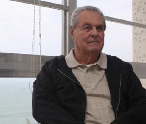 Почина легендарен бразилски вратар