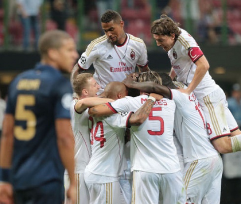 Милан влезе в Шампионска лига с класика над ПСВ (видео)