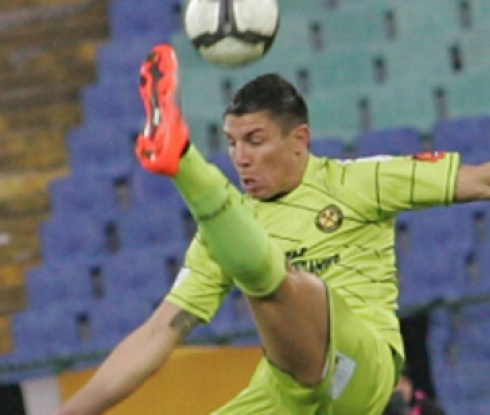 Даниел Златков вкара първия си гол за Болуспор