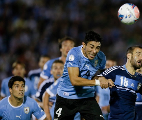Уругвай би Аржентина, но ще играе бараж срещу Йордания